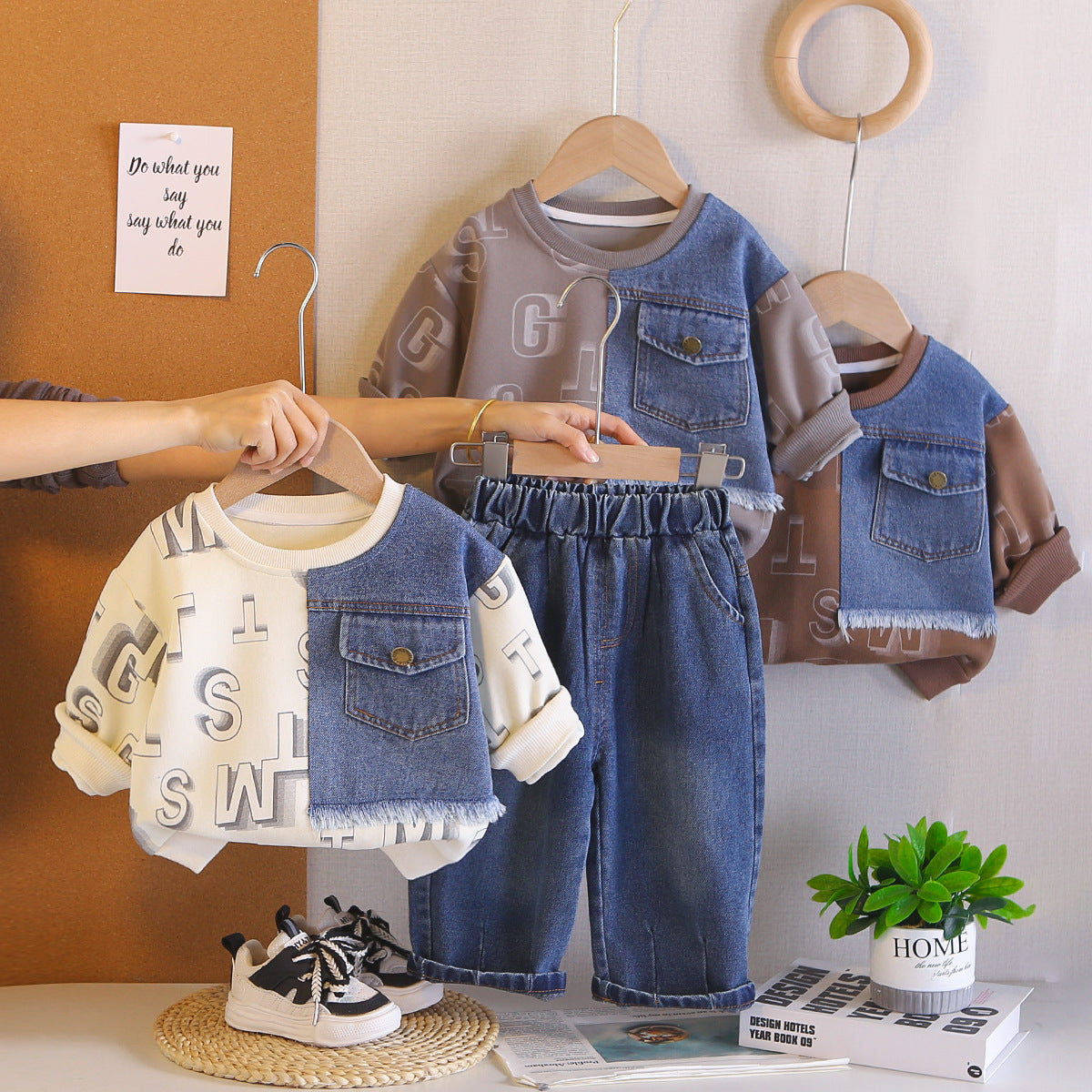 Spring and Autumn Round Neck Hoodie Two Piece Set for Baby Leisure